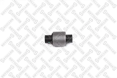 Suspensión, Brazo oscilante Nissan 350Z Coupe · Nissan 350Z Roadster · Infiniti G Saloon